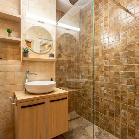 Apartment Mara Luxury Golden - Ultracentral With Free Parking *