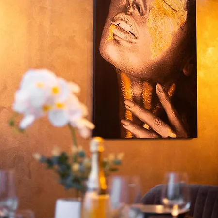 Mara Luxury Golden - Ultracentral With Free Parking Timisoara