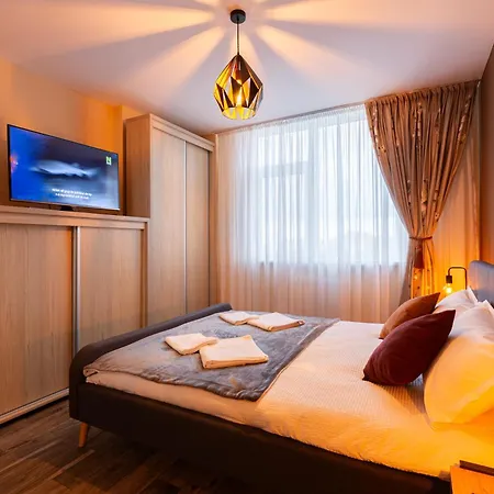 Mara Luxury Golden - Ultracentral With Free Parking Appartement Timişoara